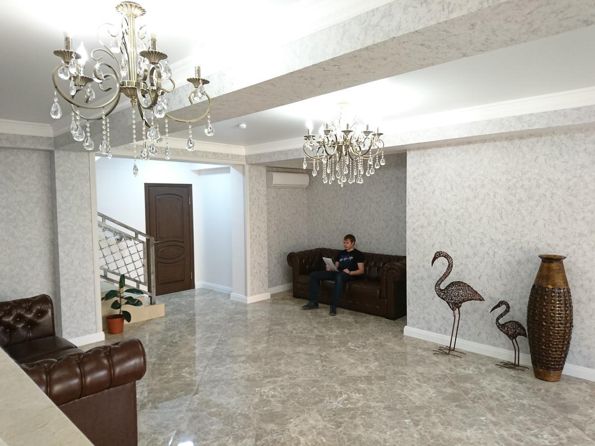 Gega Hotel Gagra Exterior photo